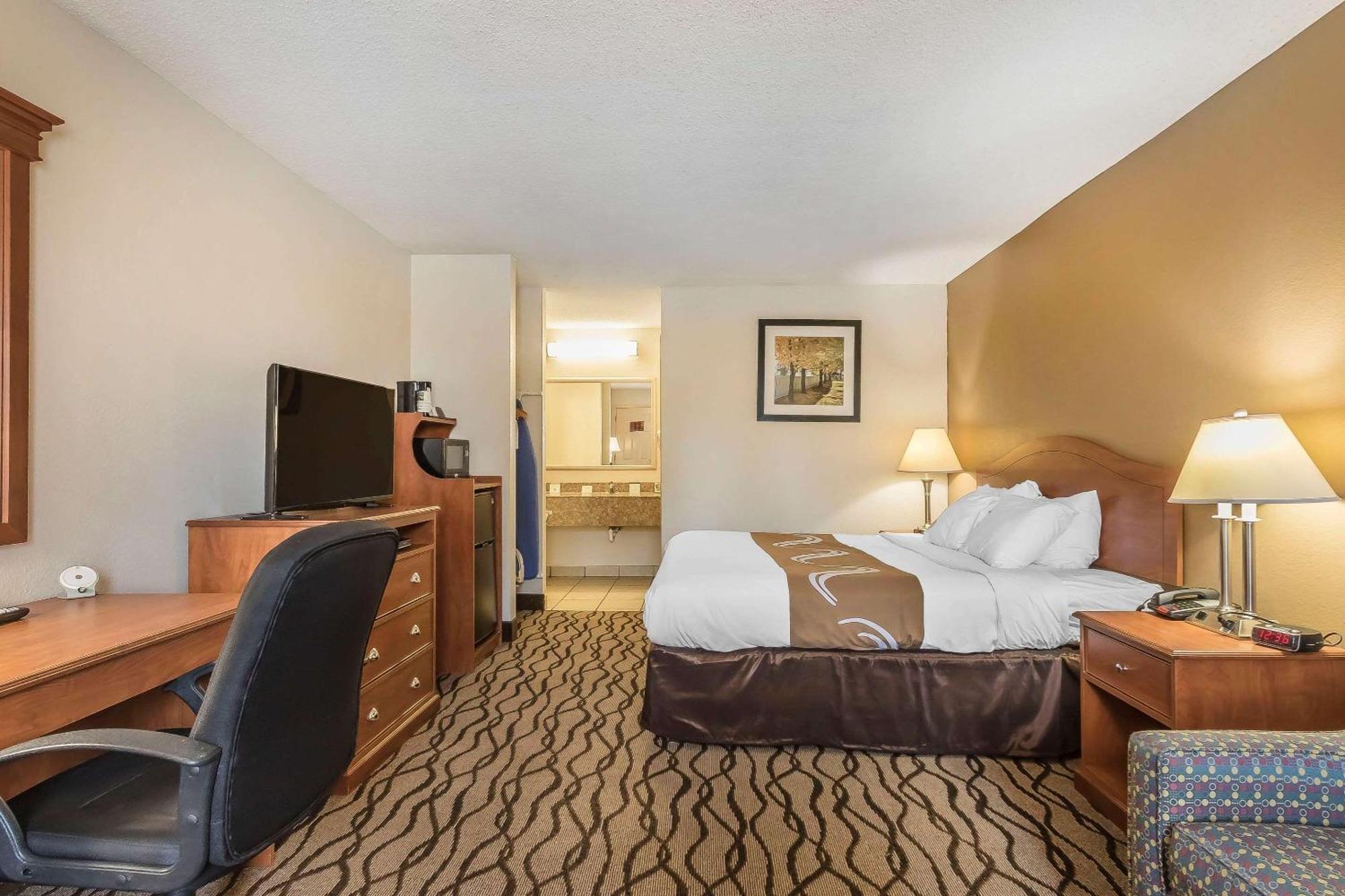 Quality Inn Charleston - Sikeston Екстер'єр фото