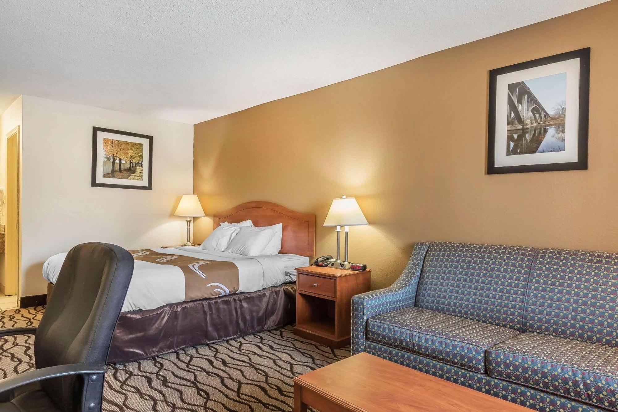 Quality Inn Charleston - Sikeston Екстер'єр фото