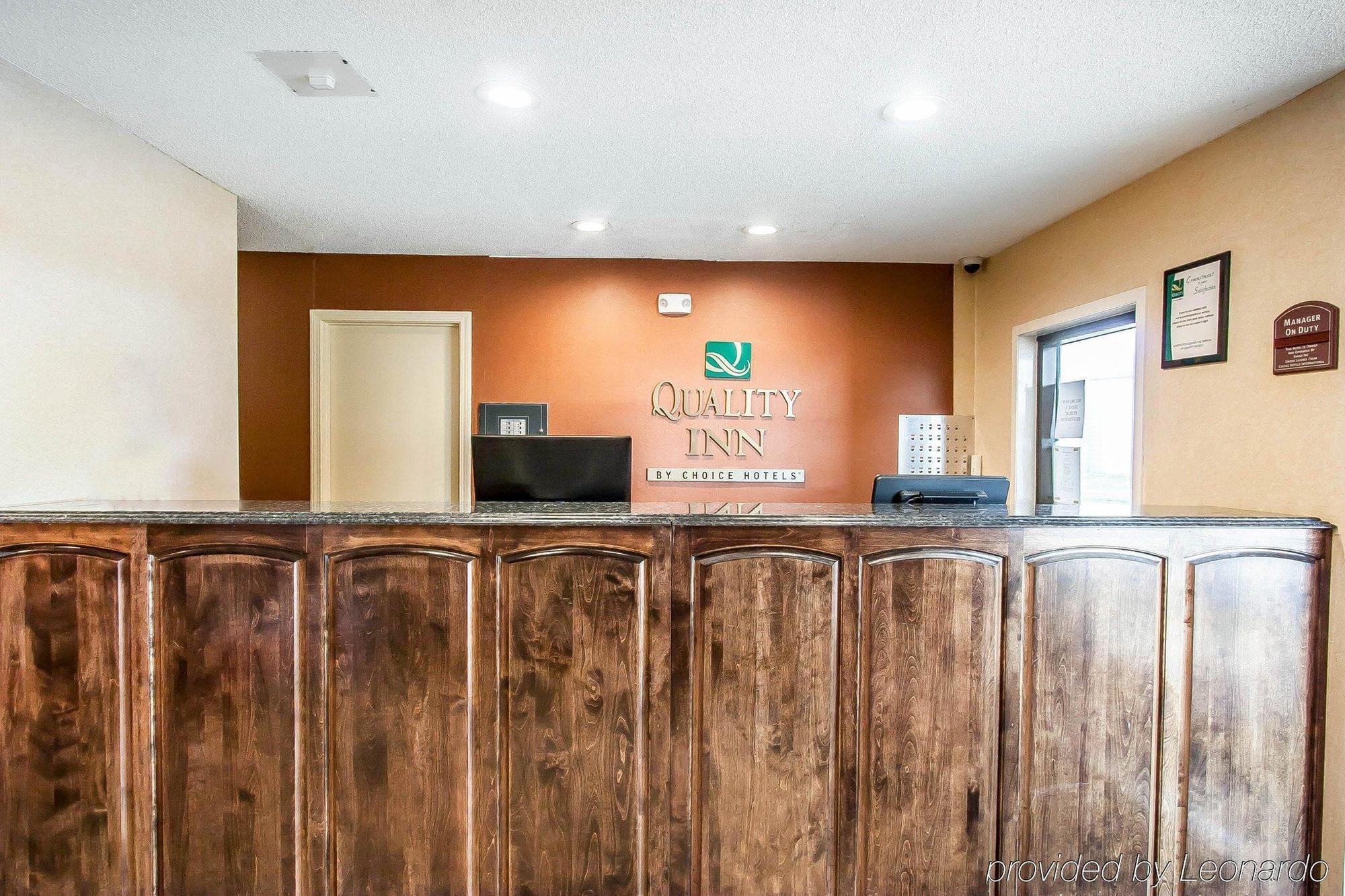 Quality Inn Charleston - Sikeston Екстер'єр фото