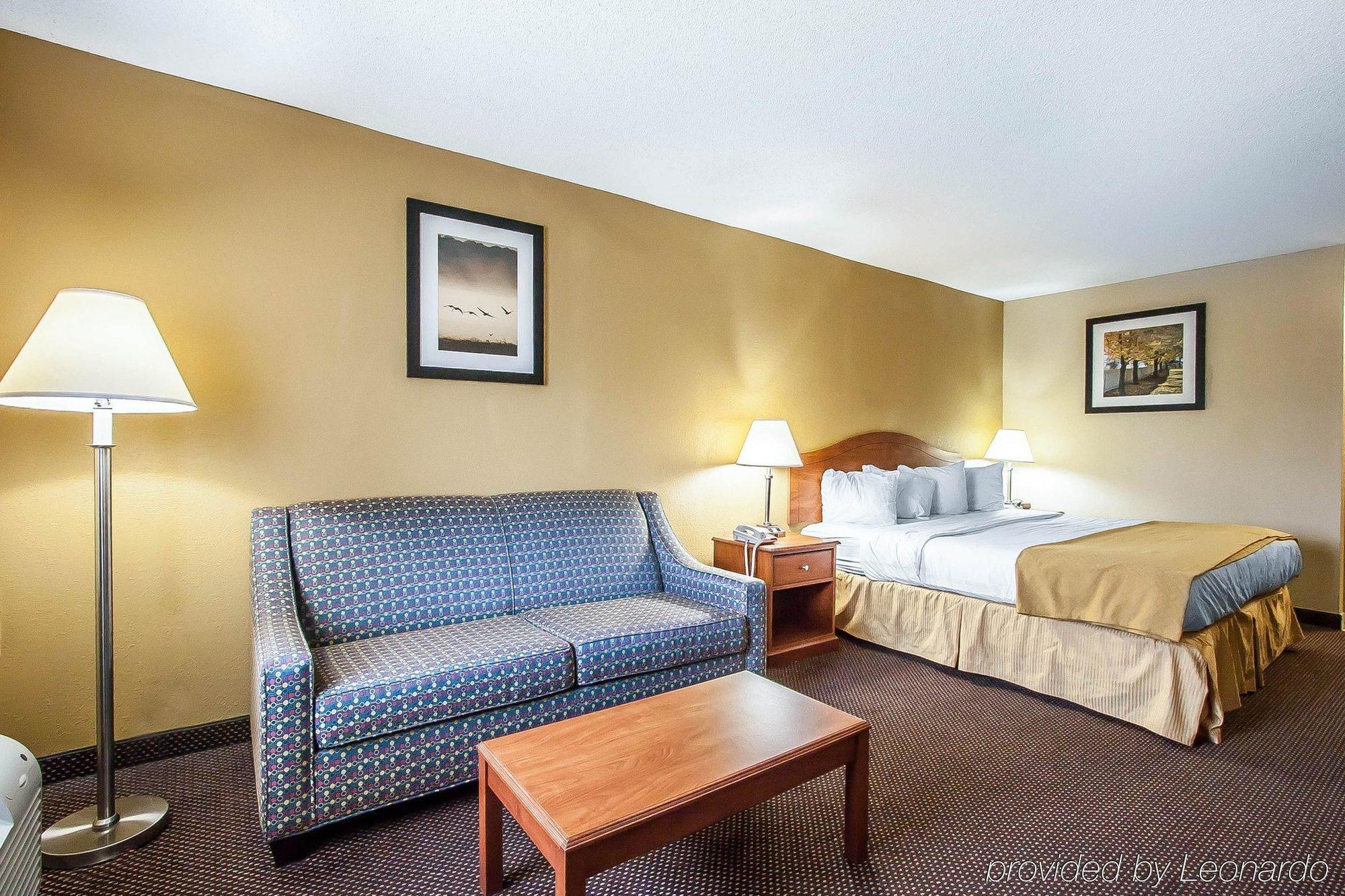 Quality Inn Charleston - Sikeston Екстер'єр фото