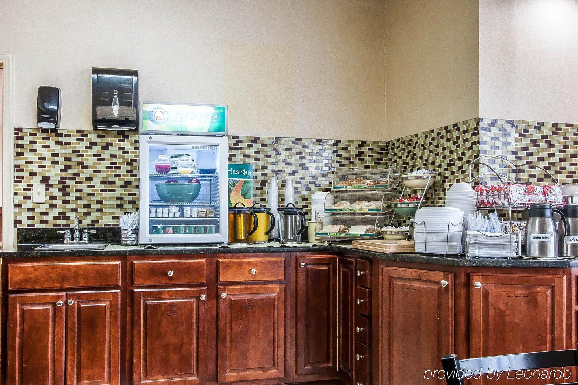 Quality Inn Charleston - Sikeston Екстер'єр фото